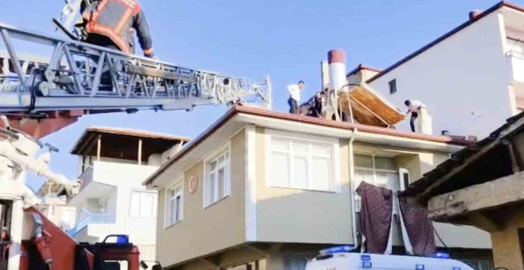 Çatıda Düşen Adam Hayatını Kaybetti