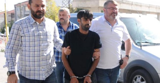 Çay Yapmayan Karısını 49 Yerinden Bıçaklayarak Öldürdü!