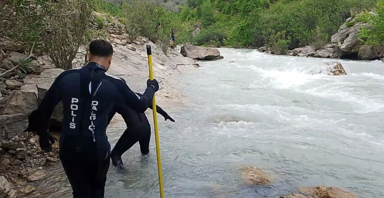 Çayda Kaybolan Genç Boksörü Arama Çalışmaları Devam Ediyor
