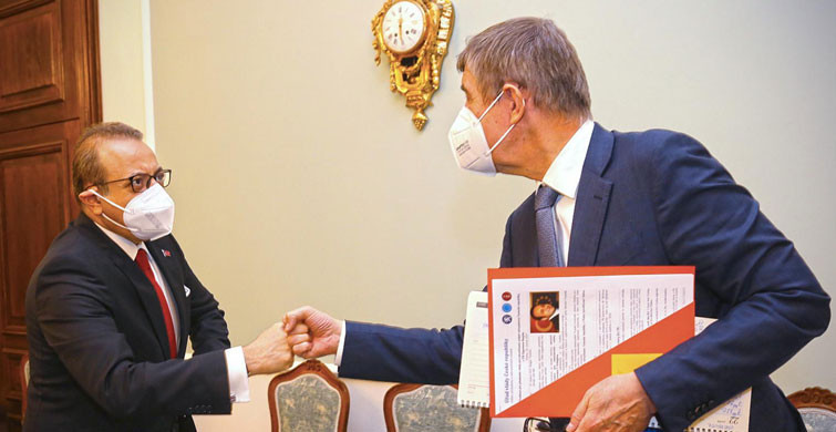 Çekya Başbakanı Babis Türkiye'nin Prag Büyükelçisi Bağış'ı Kabul Etti