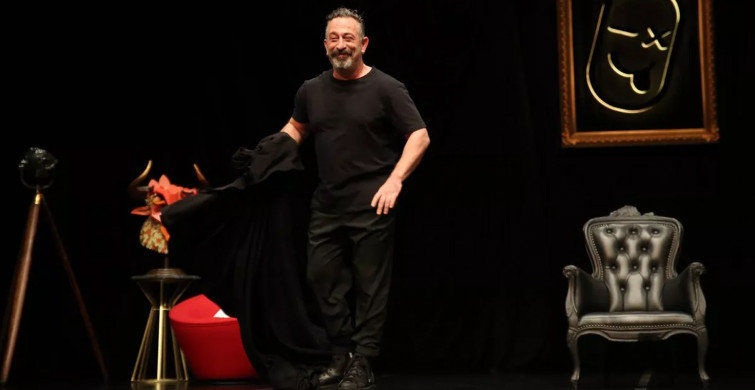 Cem Yılmaz'ın Yeni Stand-Up Gösterisi Netflix'e Geliyor!