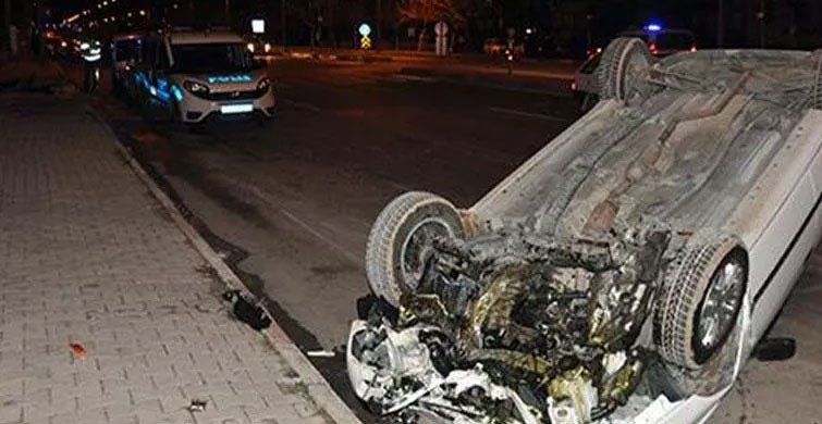 Cenaze İçin Yola Çıkan Otomobil Düz Yolda Takla Attı