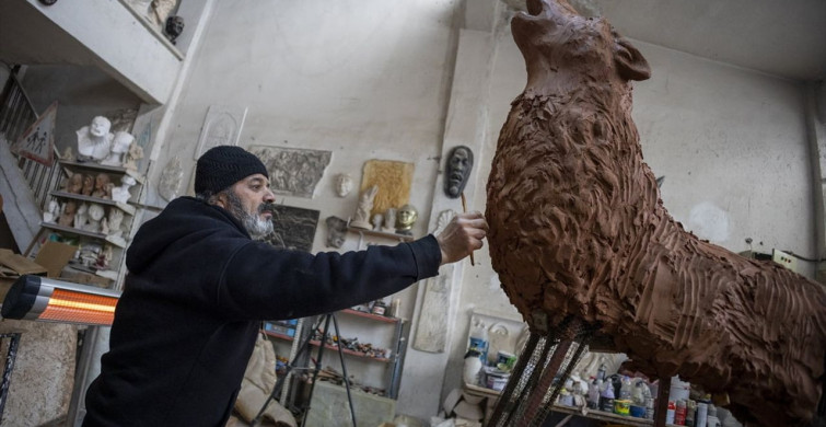 Cengiz Göğebakan: Sanatını Babasından Aldığı İlhamla Yaşatıyor