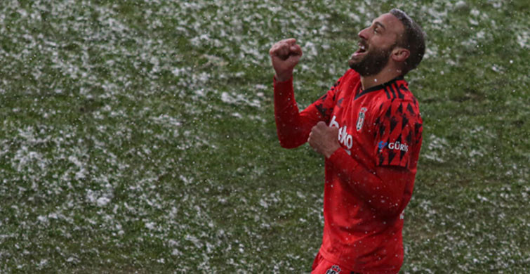 Cenk Gol İle Döndü