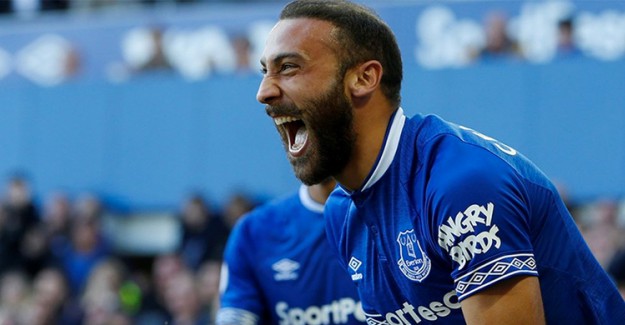 Cenk Tosun Araya Girdi! Galatasaray Transferi Bitiriyor!