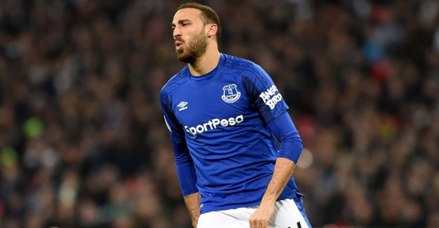 Cenk Tosun Everton'ın Satış Listesinde