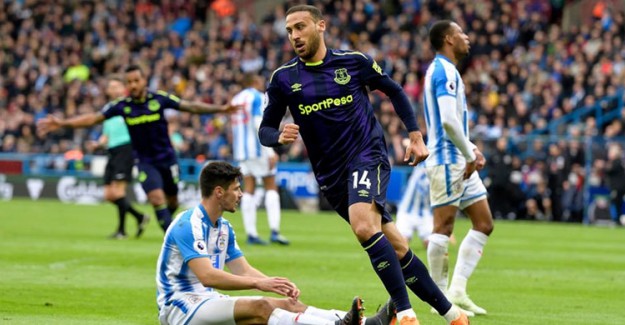 Cenk Tosun'un Gol Attığı Maçta Everton Rakibini 2-0 Yendi