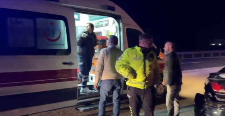 Çerkeş'te D100 Karayolu'nda Otomobil Çarpışması: 2 Yaralı