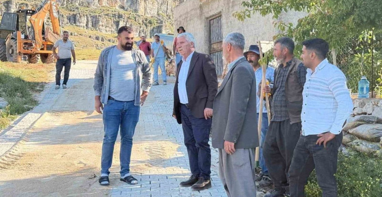 Çermik'te Mahalle Yolları Yenileniyor