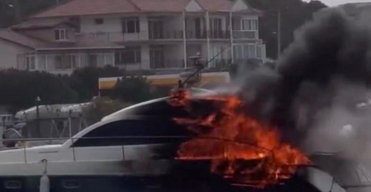 Çeşme'de Motoryat Yangını: Büyük Paniğe Neden Oldu