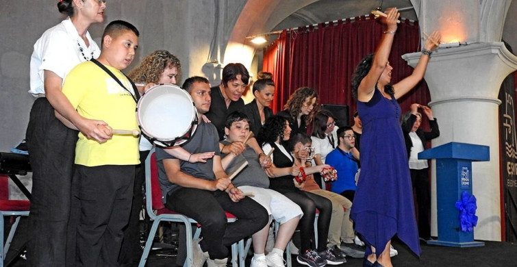 Çeşme'de Özel Bireyler İçin Farkındalık Etkinliği