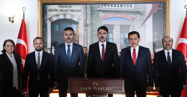 Çevre ve Şehircilik Bakanı Murat Kurum: Plastik Poşet Kullanımı %70 Azaldı