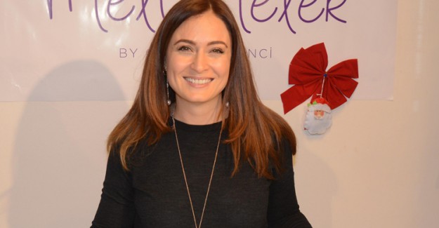 Ceyda Düvenci Eşi Bülent Şakrak Ve Kızı Melisa'yı Anlattı