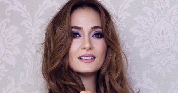 Ceyda Düvenci: Yılın İlk 3 Günü Odama Kapandım