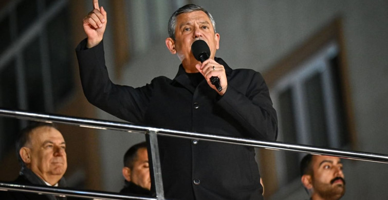 CHP Genel Başkanı Özel, Kağıthane Mitinginde Konuştu