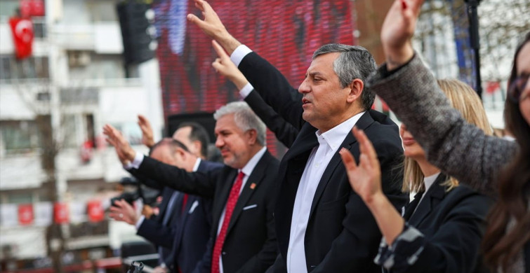 CHP Genel Başkanı Özel Uşak'ta Miting Düzenledi
