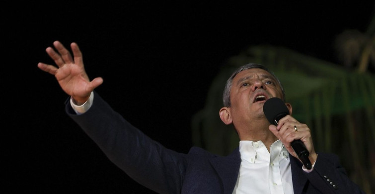 CHP Genel Başkanı Özgür Özel Arnavutköy'de Miting Düzenledi