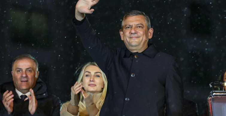 CHP Genel Başkanı Özgür Özel Ataşehir Mitinginde Konuştu