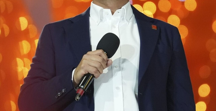 CHP Genel Başkanı Özgür Özel Beyoğlu'nda Önemli Açıklamalarda Bulundu