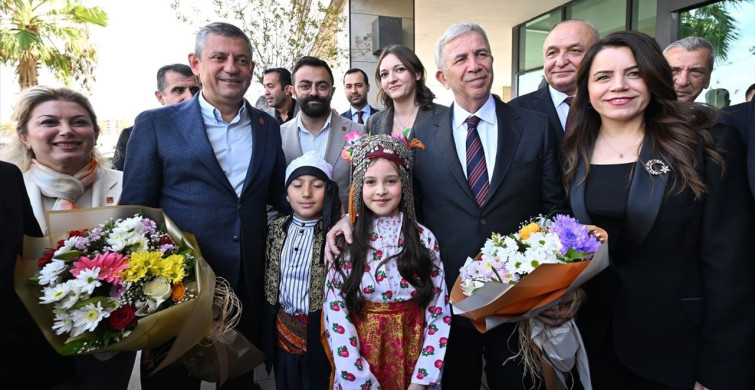 CHP Genel Başkanı Özgür Özel Kilis'te