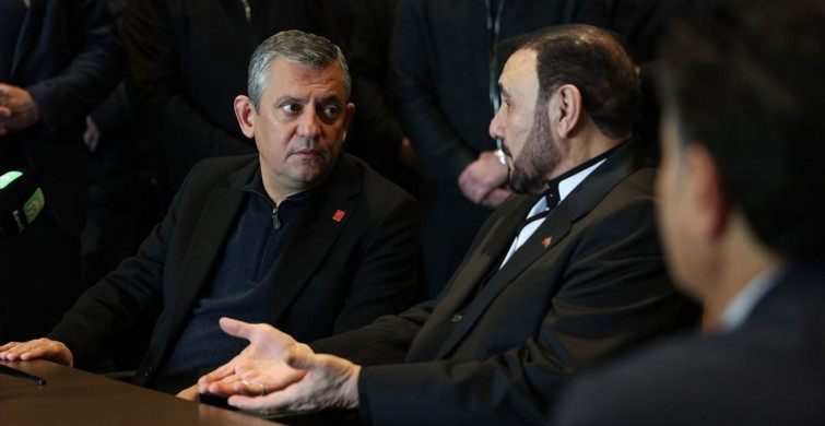 CHP Genel Başkanı Özgür Özel'den Taziye Ziyareti