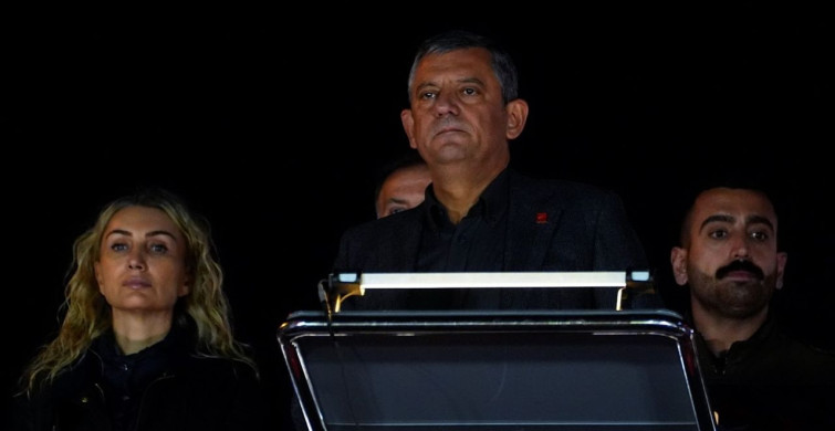 CHP Genel Başkanı Özgür Özel'den Yargı Eleştirisi ve Miting Mesajları