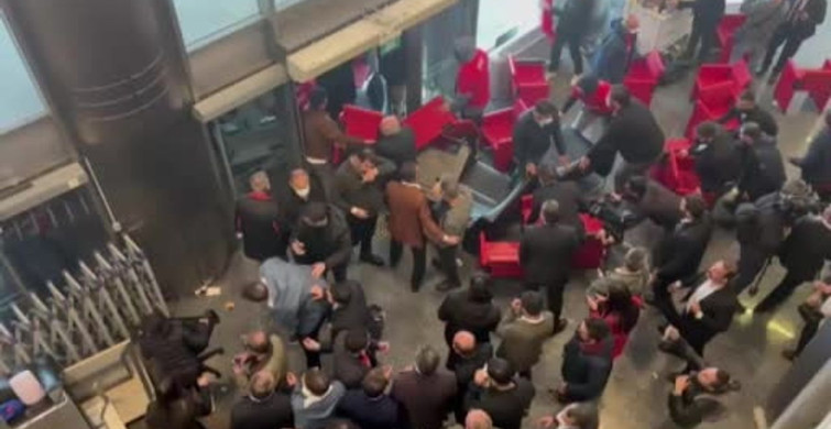 CHP Genel Merkezinde Müdahale