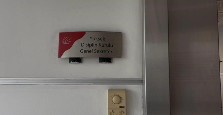 CHP Genel Merkezinde Temizlik Çalışmaları Başladı