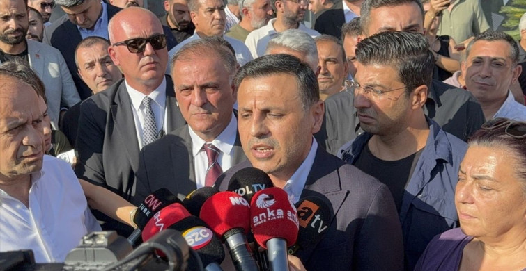 CHP İstanbul İl Yönetimi Görevden Uzaklaştırıldı