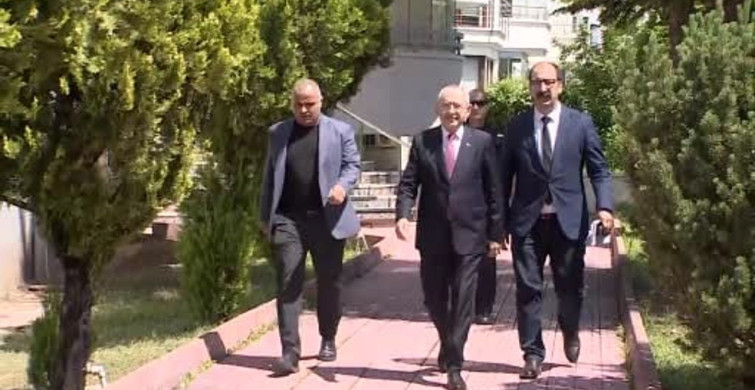 CHP Lideri Kılıçdaroğlu Konutundan Ayrıldı
