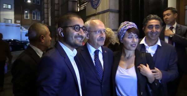 CHP Lideri Londra'ya Gitti