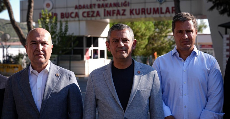 CHP Lideri Özgür Özel İzmir Buca Cezaevi'nde Tutuklu Partilileri Ziyaret Etti