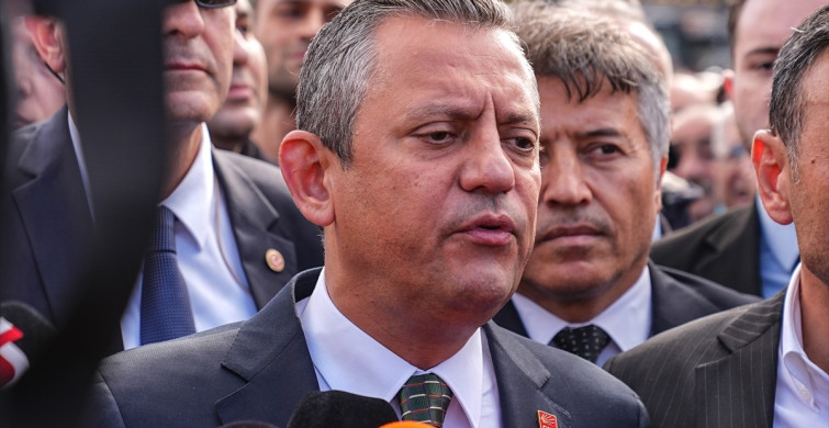 CHP Lideri Özgür Özel, Esenyurt’ta Halkla Buluşuyor