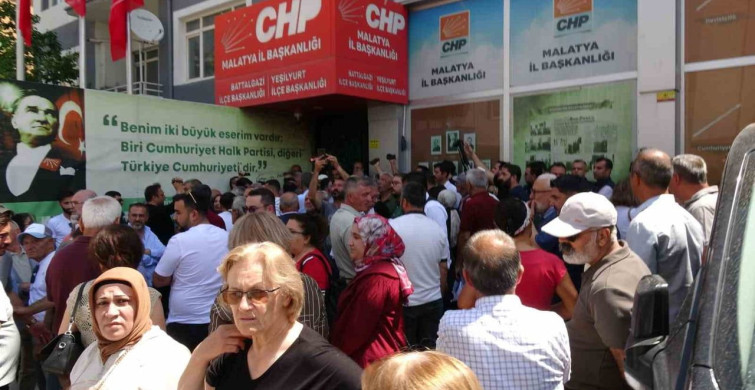 CHP Malatya il başkanlığı binasında gerginlik