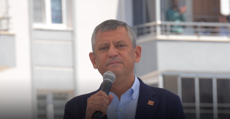 CHP'de Özgür Özel ve ekibine yakın 28 Parti Meclisi üyesi istifa etti