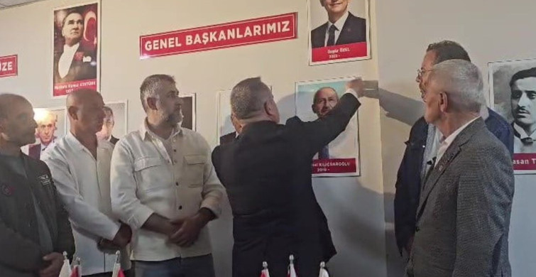 CHP'de Kılıçdaroğlu'nun Fotoğrafı İndirildi