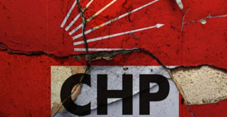 CHP'de sular durulmuyor! Aykut Erdoğdu ve Tuba Torun'un istifası istendi