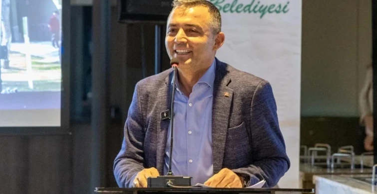 CHP’de yeni bir istifa krizi: “Beni yandaş basının önüne attılar”