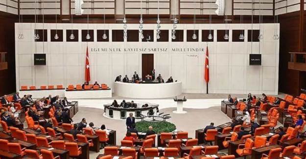CHP'den Kanun Teklifi! Havai Fişek Yasaklansın