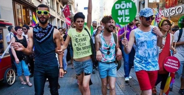 CHP'den LGBTİ'ye Büyük Destek!