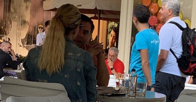 CHP'li Eski Vekil Barış Yarkadaş, Instagram Fenomeni Bir Kadınla Görüntülendi