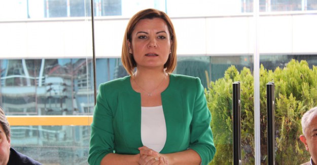 CHP'li İzmit Belediyesi İhtiyaç Sahiplerine Verilen 100 TL'yi Çok Buldu!
