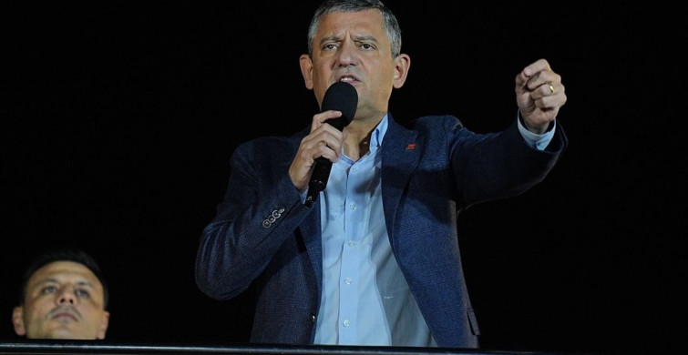 CHP'nin Sarıyer Mitinginde Özgür Özel'den Önemli Açıklamalar