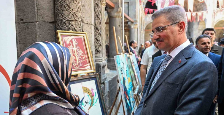Çifte Minareli medrese’de 15 Temmuz ruhunu yaşatan anlamlı sergi