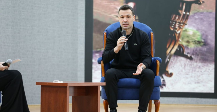 Cihan Aydın, Bursa'da Gençlerle Deneyimlerini Paylaştı