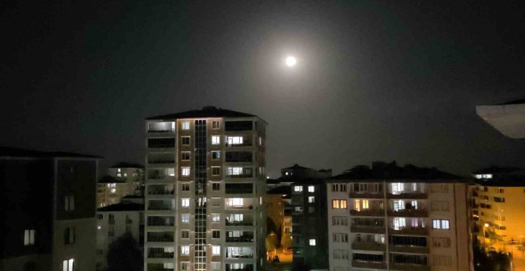 Çilek dolunayı edirne semalarını aydınlattı