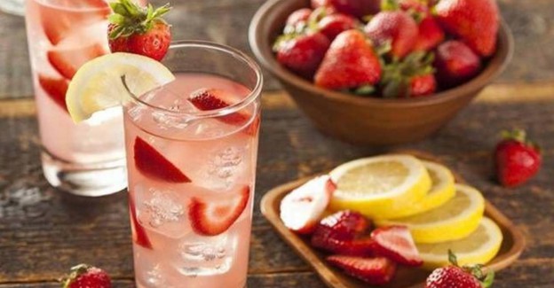 Çilek Limonata Nasıl Yapılır? Çilek Limonata Tarifi