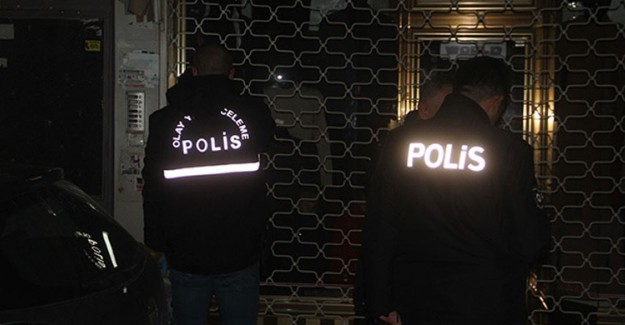 Çilingirle Evde Annesinin Cansız Bedeniyle Karşılaştı