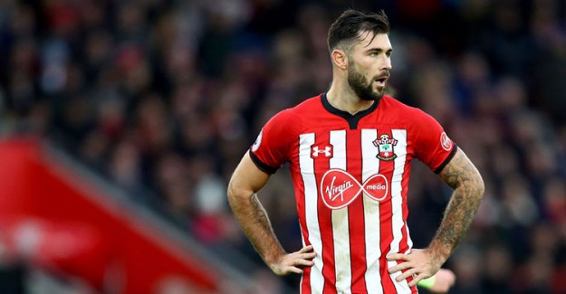 Cimbom, Charlie Austin’le El Sıkıştı! İngiliz Golcü Bugün İstanbul’a Geliyor