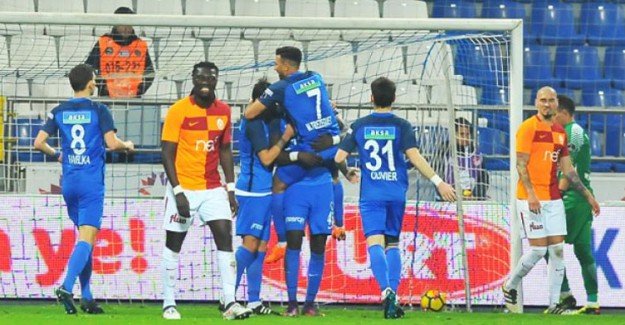 Cimbom'a Ağır Darbe! Zirve Başakşehir'in